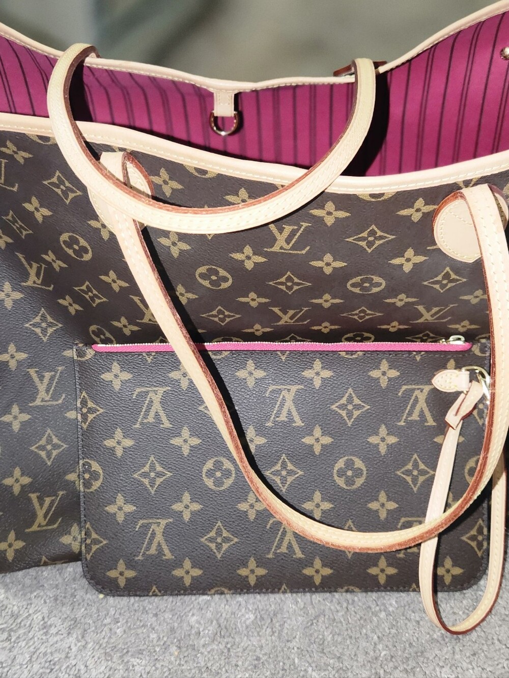Louis Vuitton Monogram Canvas Tote with Pink Zip Detail Neverfull GM - Picture 8 of 16